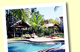 Cairns Backpacker Accommodation at Tropic Days. Relaxing by the pool.